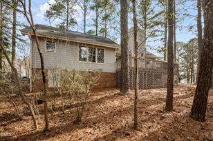 101 Beechwood Dr, Carrboro, NC 27510 - Photo 8