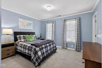 9805 Rockledge Drive, Raleigh, NC 27617 - Photo 36