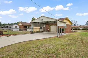 607 Bedford Rd, Fayetteville, NC 28303 - Photo 32