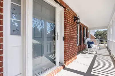 202 Sarazen Meadow Way, Cary, NC 27513 - Photo 2