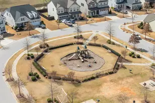 105 Utley Bluffs Dr, Holly Springs, NC 27540 - Photo 64