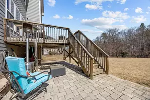 105 Utley Bluffs Dr, Holly Springs, NC 27540 - Photo 46