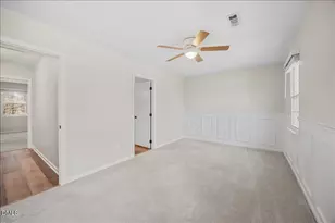 5725 Pool Side Dr, Raleigh, NC 27612 - Photo 18