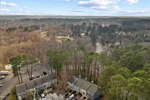 5725 Pool Side Dr, Raleigh, NC 27612 - Photo 20