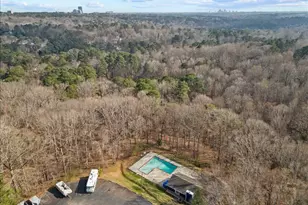 5725 Pool Side Dr, Raleigh, NC 27612 - Photo 24