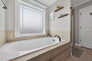 24 Kaki Ct, Selma, NC 27576 - Photo 32