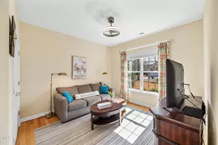 907 Footbridge Pl, Cary, NC 27519 - Photo 8