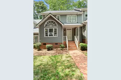 112 Lomond Lane, Cary, NC 27518 - Photo 2