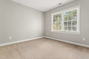 112 Lomond Ln, Cary, NC 27518 - Photo 20