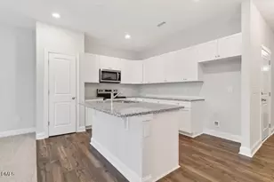 572 Barrington Row Ave, Zebulon, NC 27597 - Photo 12