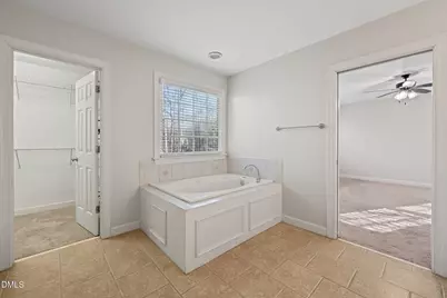 305 Sunset Grove Drive, Holly Springs, NC 27540 - Photo 36