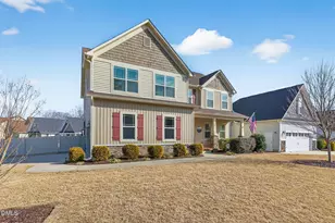 16 Diamond Hl Cir, Garner, NC 27529 - Photo 2