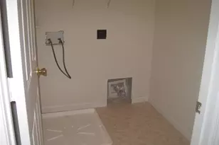 233 Milpass Dr, Holly Springs, NC 27540 - Photo 8