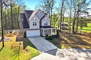 403 W Odell Ln, Zebulon, NC 27597 - Photo 4