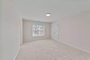 200 Faraday Ct, Cary, NC 27518 - Photo 26