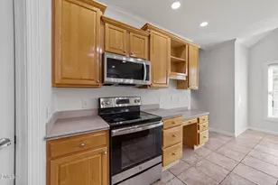 200 Faraday Ct, Cary, NC 27518 - Photo 22