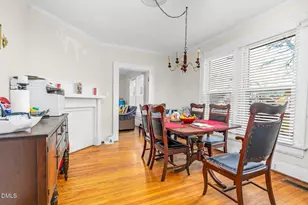 1113 Nash E, Wilson, NC 27893 - Photo 8