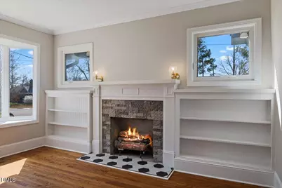 221 Charlotte Avenue, Sanford, NC 27330 - Photo 6