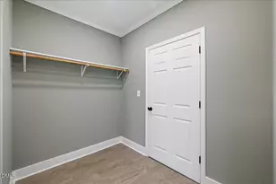 221 Charlotte Ave, Sanford, NC 27330 - Photo 16