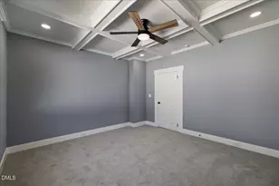 221 Charlotte Ave, Sanford, NC 27330 - Photo 12