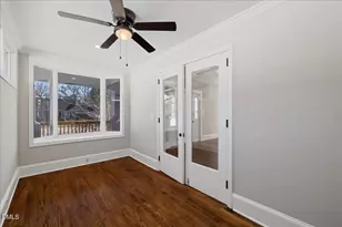 221 Charlotte Ave, Sanford, NC 27330 - Photo 8