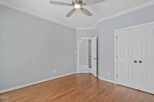 102 Bathgate Ln, Cary, NC 27513 - Photo 14