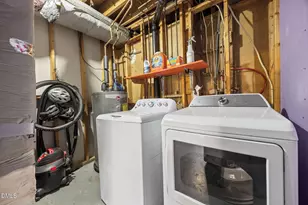 1103 Seabrook Ave, Cary, NC 27511 - Photo 32