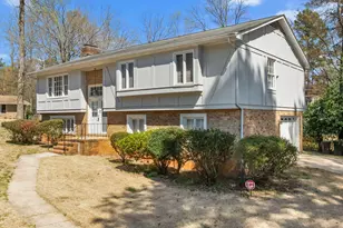 1103 Seabrook Ave, Cary, NC 27511 - Photo 2