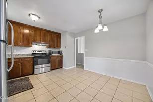 1103 Seabrook Ave, Cary, NC 27511 - Photo 10