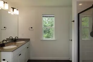 138 Rialto St, Chapel Hill, NC 27516 - Photo 16