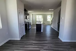 2431 Kasota Ln, Raleigh, NC 27610 - Photo 16