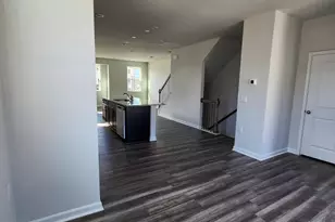 2431 Kasota Ln, Raleigh, NC 27610 - Photo 18