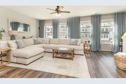 823 Richmont Grove Lane, Apex, NC 27523 - Photo 4