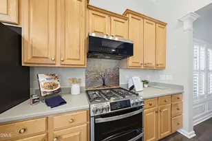 13101 Ashford Park Dr, Raleigh, NC 27613 - Photo 16