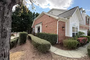 13101 Ashford Park Dr, Raleigh, NC 27613 - Photo 2