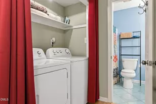 9906 Oak Hollow Rd, Chapel Hill, NC 27516 - Photo 38