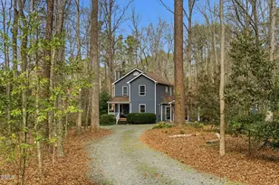 9906 Oak Hollow Rd, Chapel Hill, NC 27516 - Photo 2