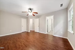 916 Brookhannah Ct, Fuquay-Varina, NC 27526 - Photo 14