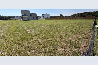 13 Sundrops Trail, Dunn, NC 28334 - Photo 2
