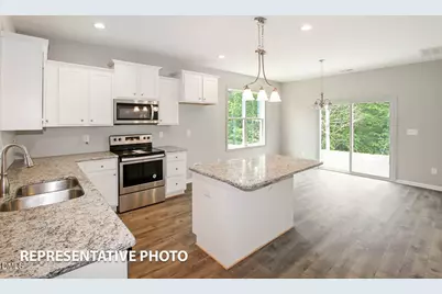 13 Sundrops Trail, Dunn, NC 28334 - Photo 4