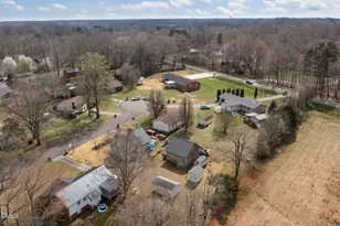 119 N Forestwood Ct, Mebane, NC 27302 - Photo 8