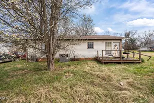 119 N Forestwood Ct, Mebane, NC 27302 - Photo 16