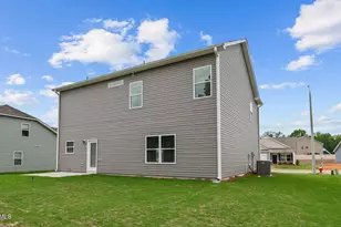 827 Biltmore Dr, Sanford, NC 27332 - Photo 32