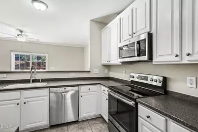 2707 Sunny Corners Court, Raleigh, NC 27614 - Photo 2