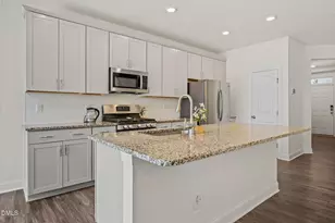 2024 Bunchberry Ln, Durham, NC 27703 - Photo 8