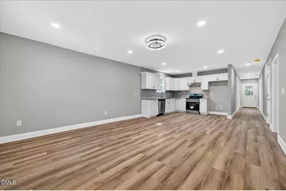 408 S Brevard Street, Selma, NC 27576 - Photo 4