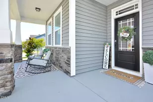 490 Mallard Loop Dr, Clayton, NC 27527 - Photo 4