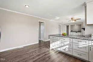 1200 Meadowlark Rd, Dunn, NC 28334 - Photo 16