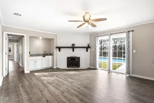 1200 Meadowlark Rd, Dunn, NC 28334 - Photo 10