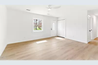 159 Hazel Drive, Burlington, NC 27217 - Photo 6